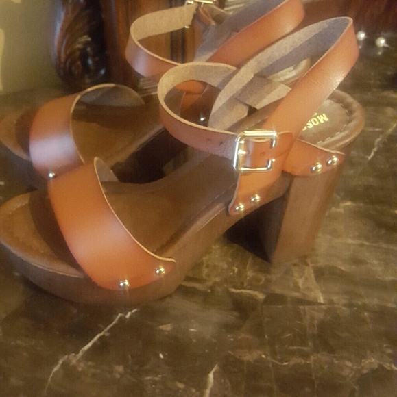 Mossimo Supply Co. Shoes - Beautiful Heels